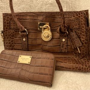 Michael kors crocodile duo large handbag and wallet.